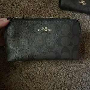 I’m selling this coach backpack with matching wallet and makeup bag. NWT Coach Mini Court Backpack In Signature Canvas/ With  main image 4